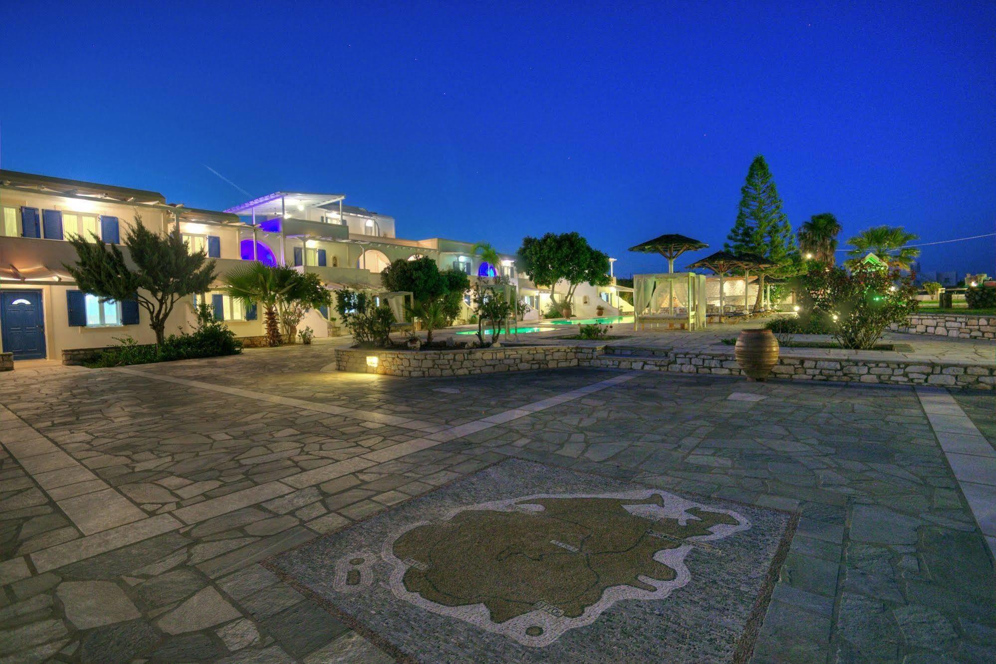 Fyrogenis Palace パロス島 エクステリア 写真